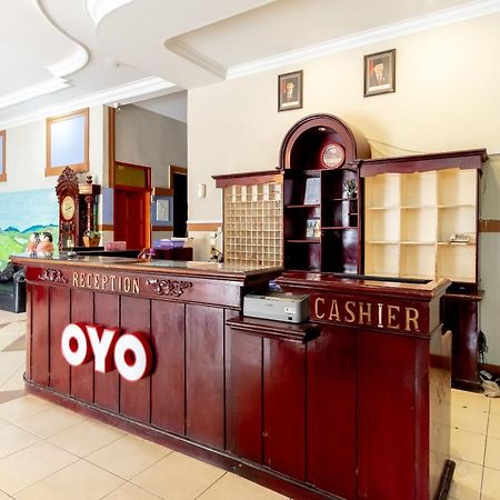Oyo 1364 Pondok Wisata Istana XI Μεντάν Εξωτερικό φωτογραφία